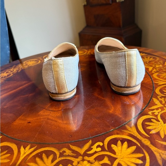 Jon Josef Gatsby Emblem Tan Linen Embroidered Flat Loafer Size 9 MSRP $195 - Picture 7 of 10